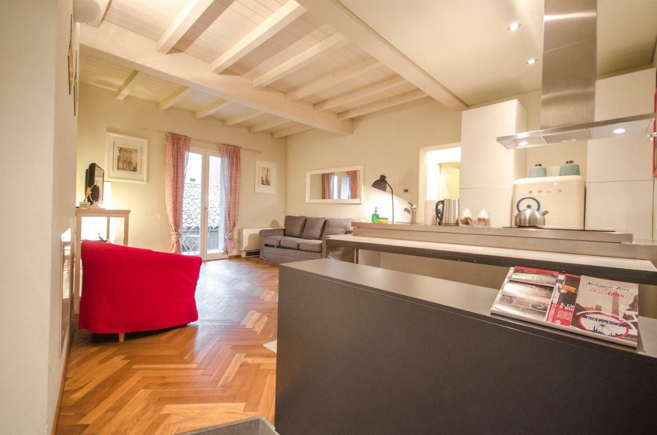 Azeglio Apartment, A Due Passi Da Piazza Maggiore Bologna Kültér fotó