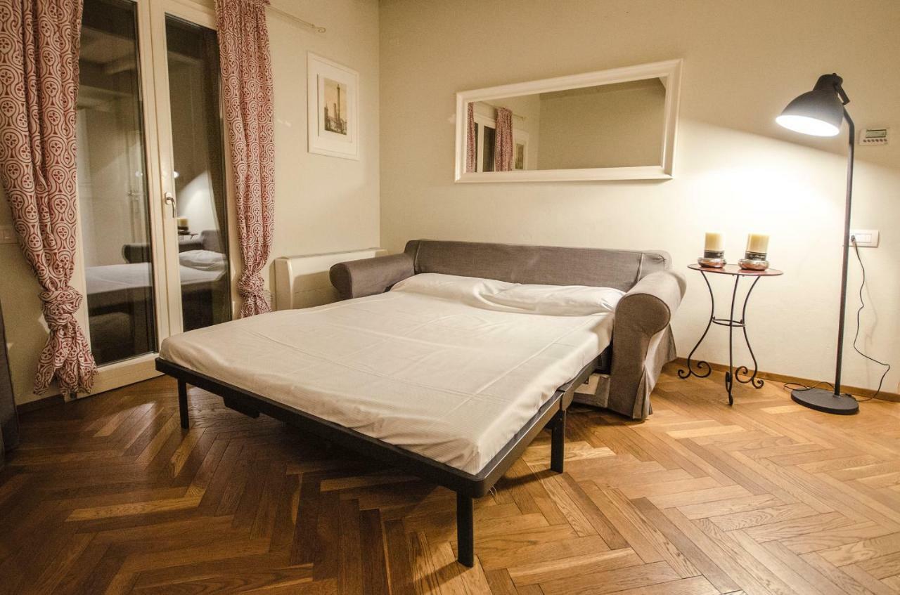 Azeglio Apartment, A Due Passi Da Piazza Maggiore Bologna Kültér fotó